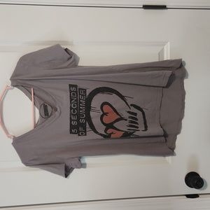 5 seconds of summer tshirt